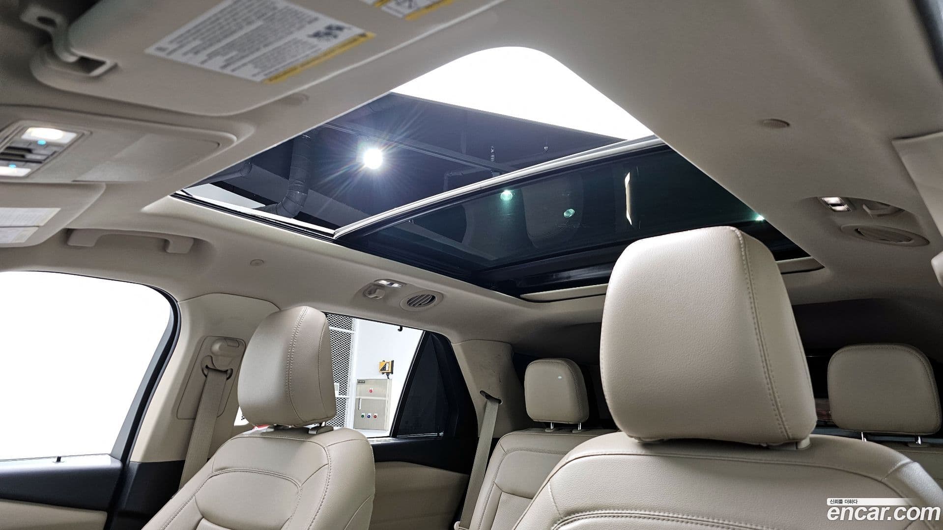 Main__Slider__Photo:Explorer Ford 2022.7-16