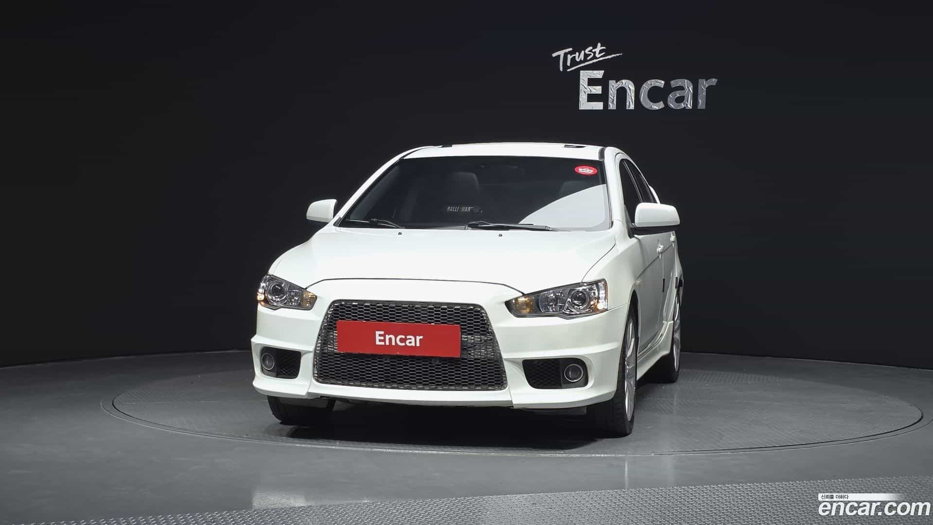 Lancer Mitsubishi 2009.5-OUTER-003