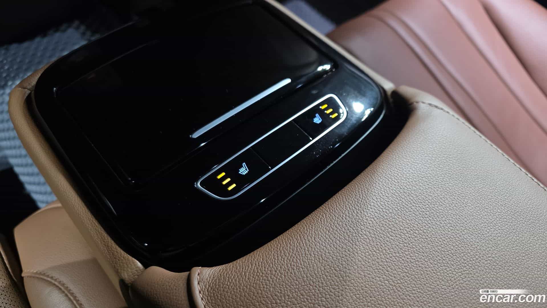 G80 Genesis 2022.1-OPTION-021