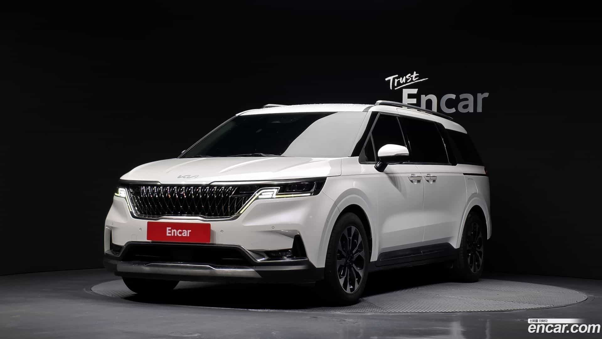 Canival Kia 2023.0-OUTER-001