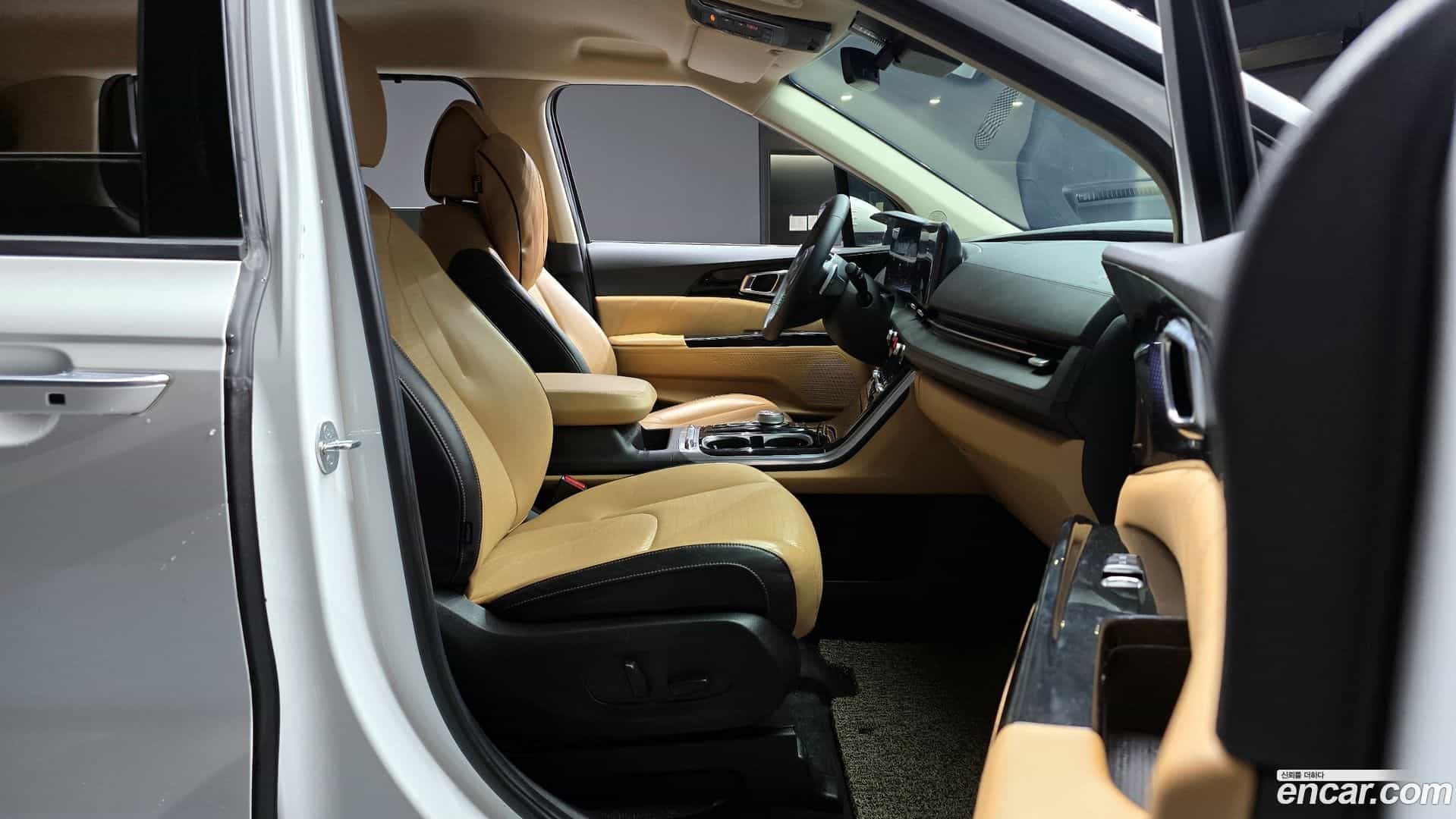 Canival Kia 2023.0-INNER-010