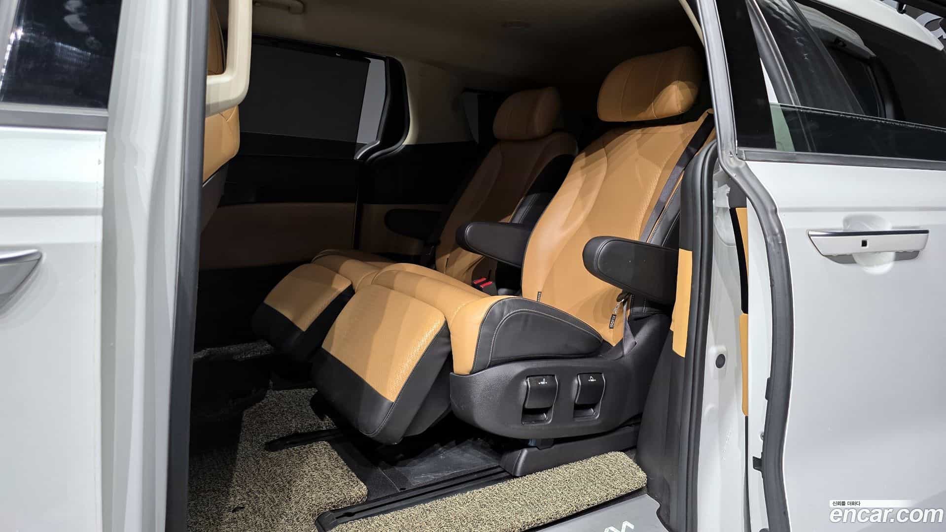 Canival Kia 2023.0-OPTION-016