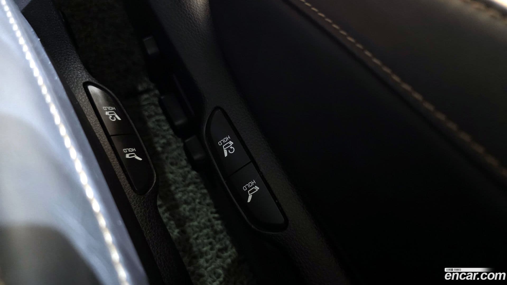 Main__Slider__Photo:Canival Kia 2023.0-18