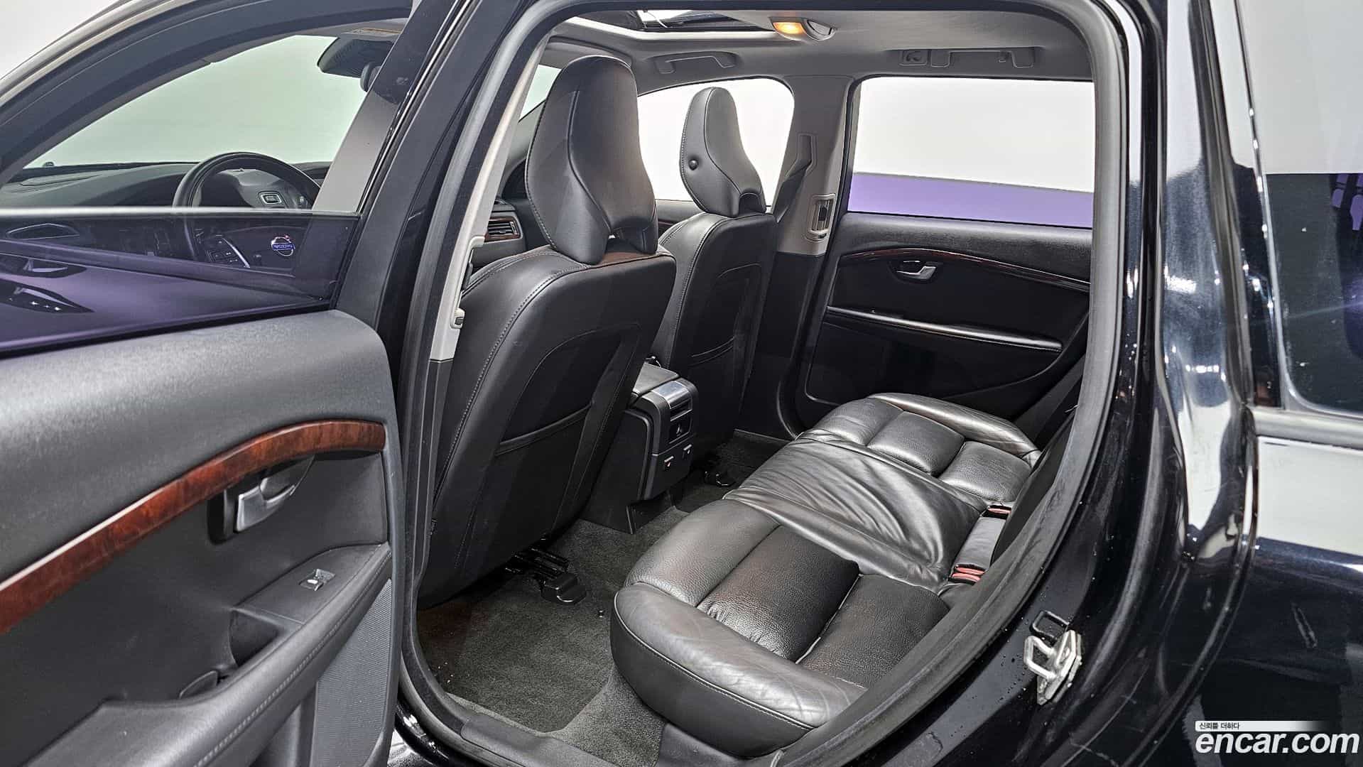 XC70 Volvo 2014.8-OPTION-015