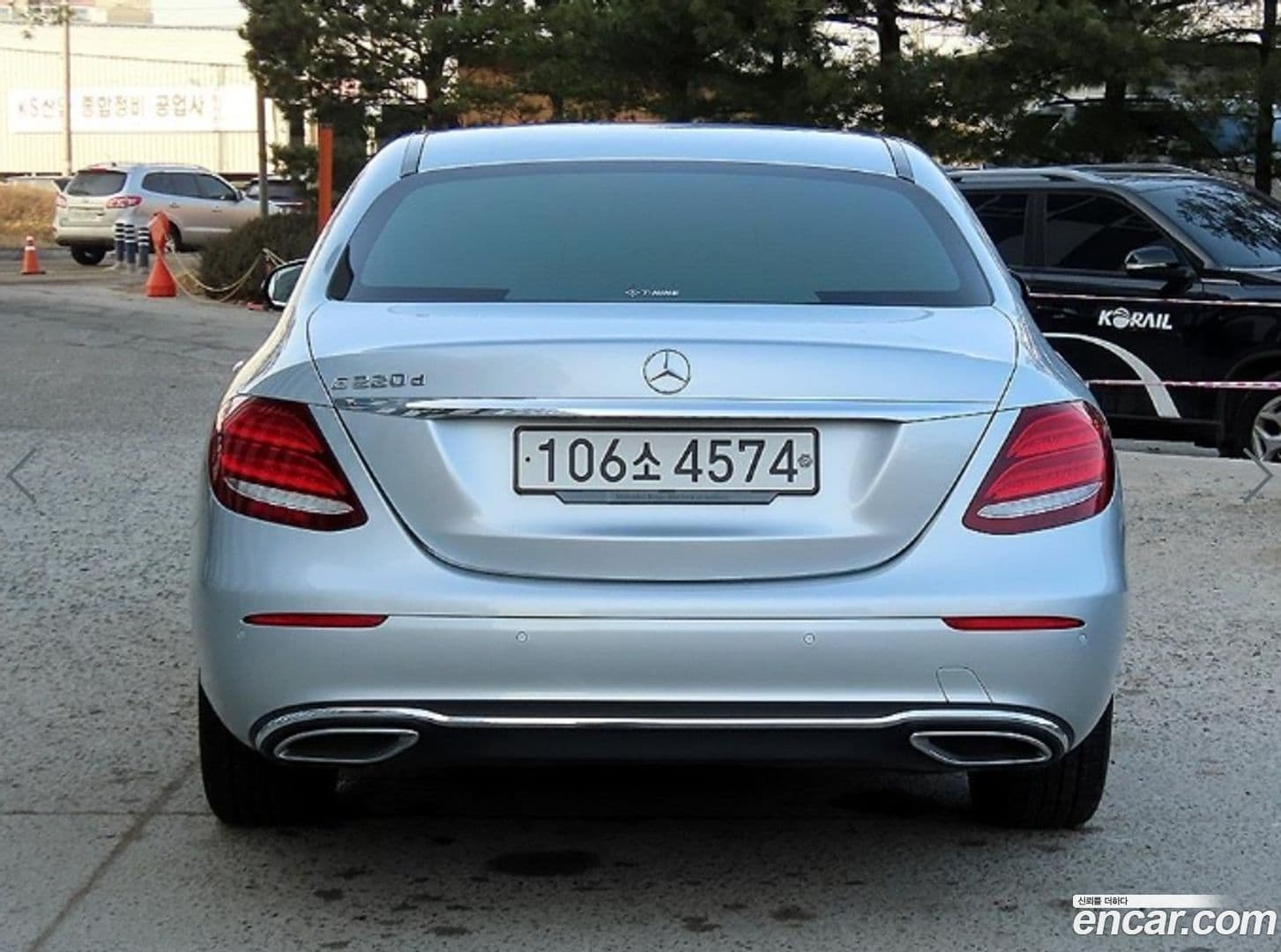 Main__Slider__Photo:E-Class Mercedes-Benz 2019.4-3