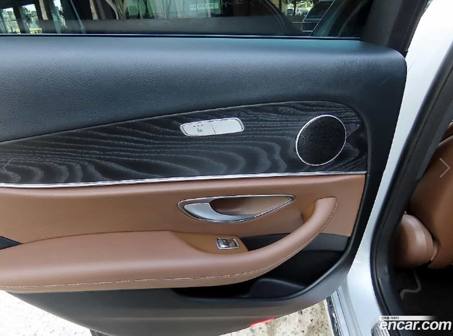 E-Class Mercedes-Benz 2019.4-OPTION-018