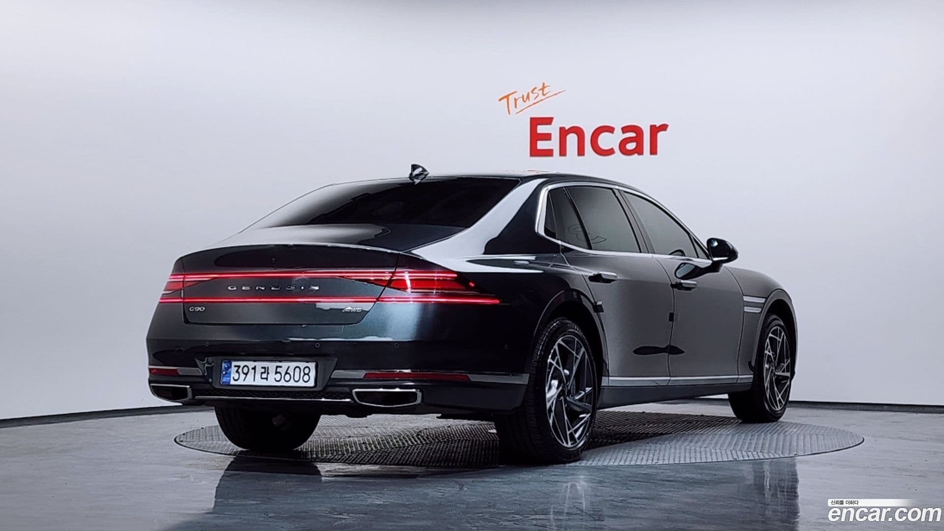 Main__Slider__Photo:G90 Genesis 2024.2-1