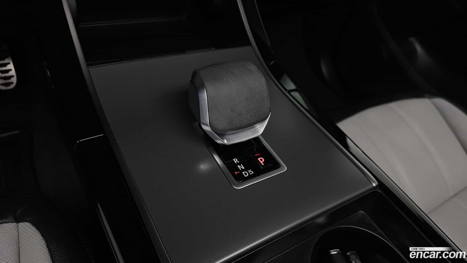 Range Rover Evoque Land Rover 2025.3-INNER-009