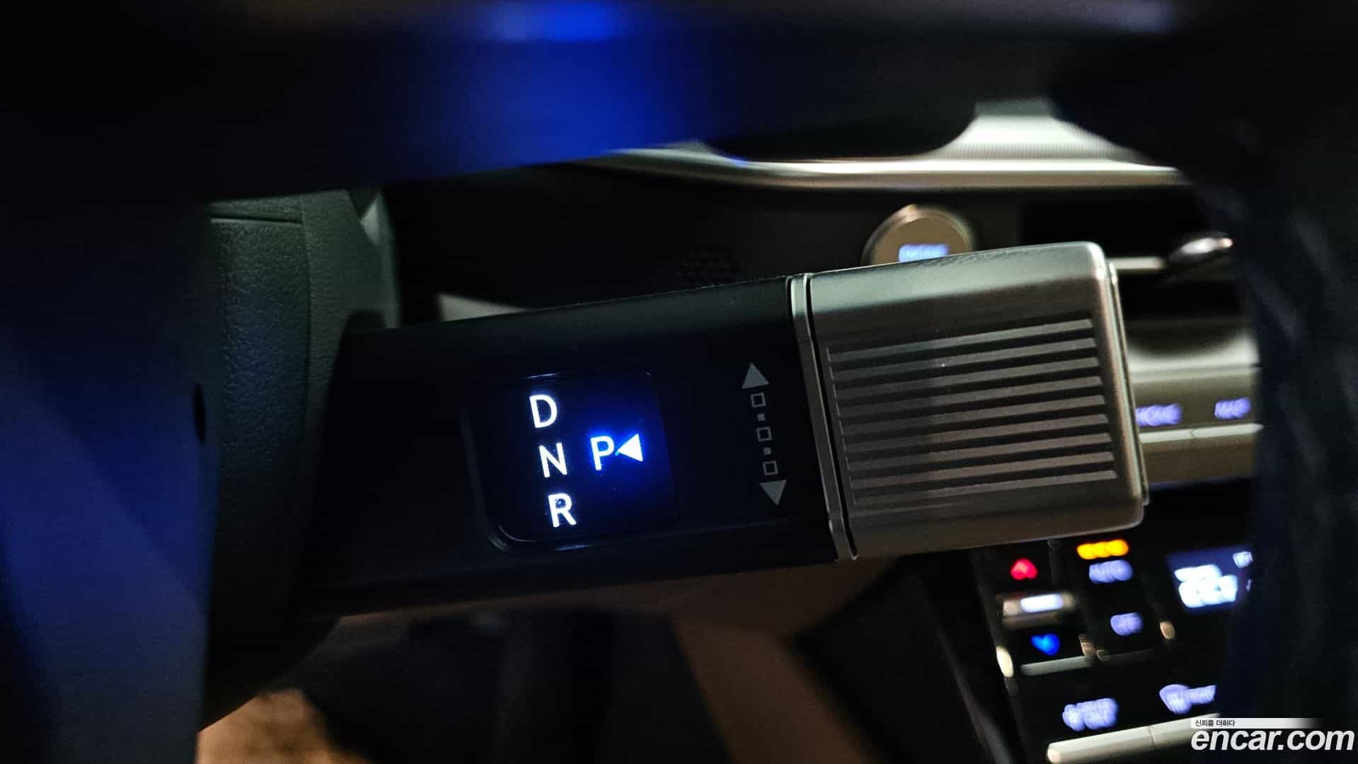 Grandeur Hyundai 2023.1-INNER-009