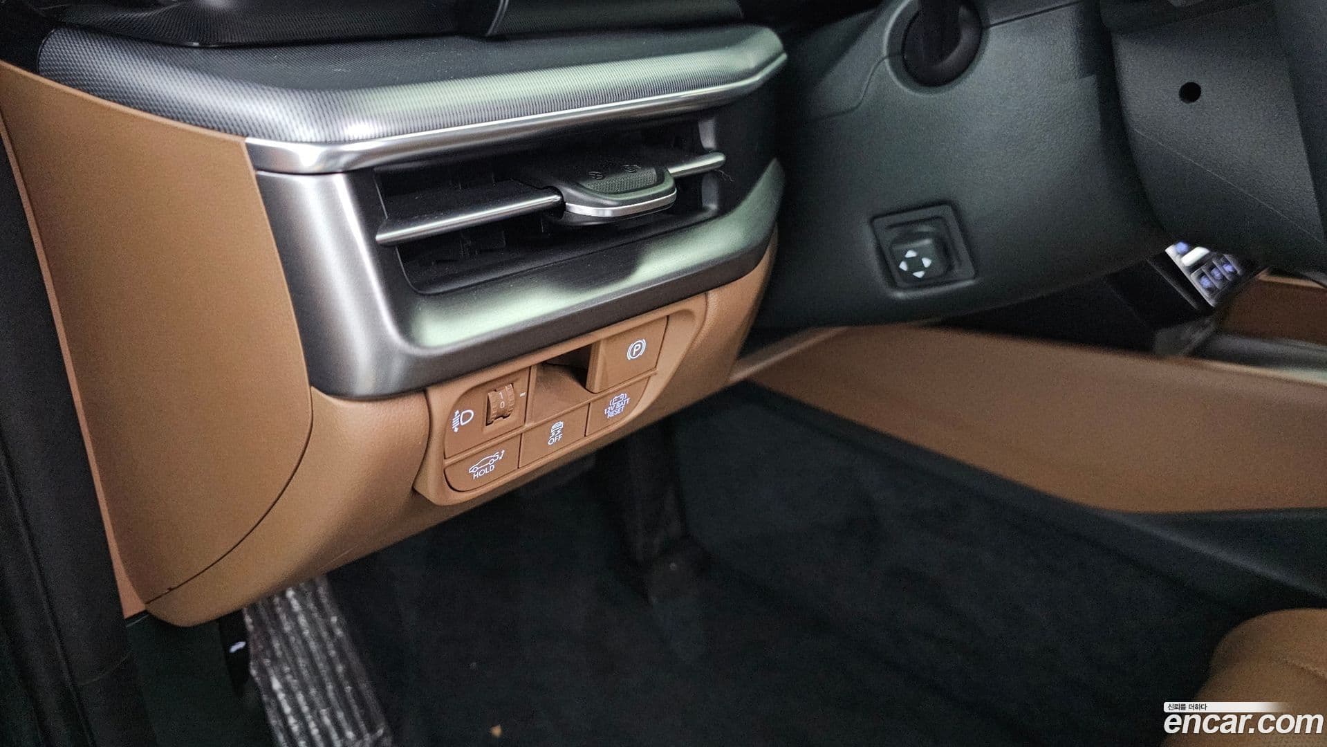 Main__Slider__Photo:Grandeur Hyundai 2023.1-19