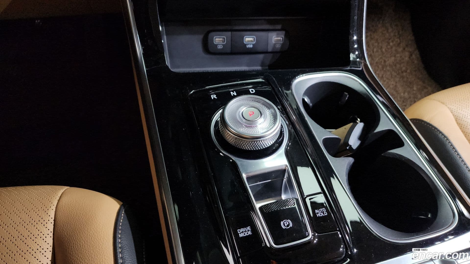 Main__Slider__Photo:Canival Kia 2021.4-8