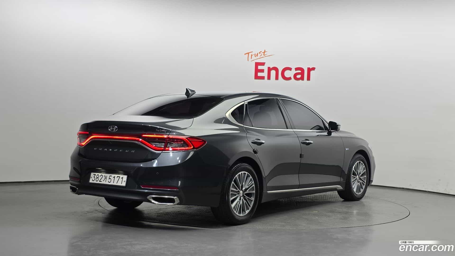 Grandeur Hyundai 2019.5-OUTER-002