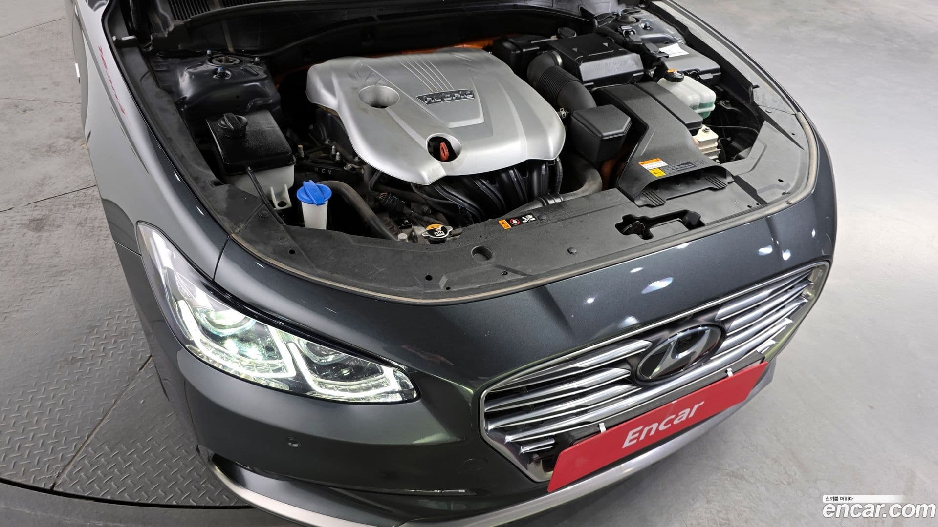 Main__Slider__Photo:Grandeur Hyundai 2019.5-5