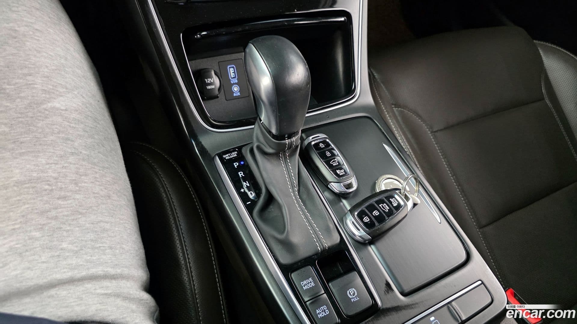 Main__Slider__Photo:Grandeur Hyundai 2019.5-8