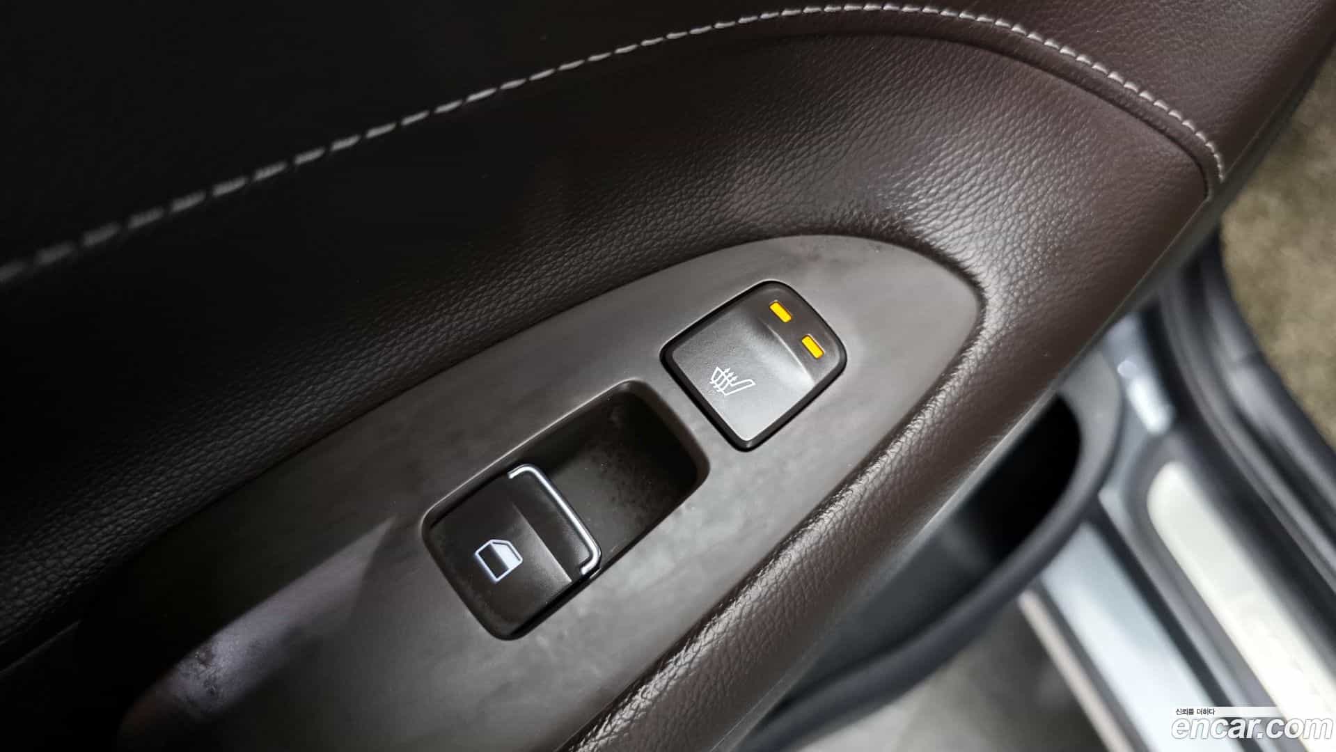 Grandeur Hyundai 2019.5-OPTION-023