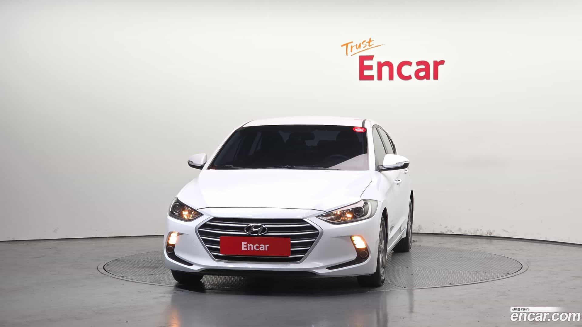 AVANTE Hyundai 2016.7-OUTER-003