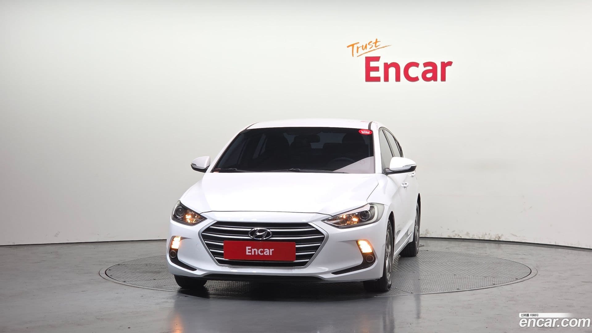 Main__Slider__Photo:AVANTE Hyundai 2016.7-2