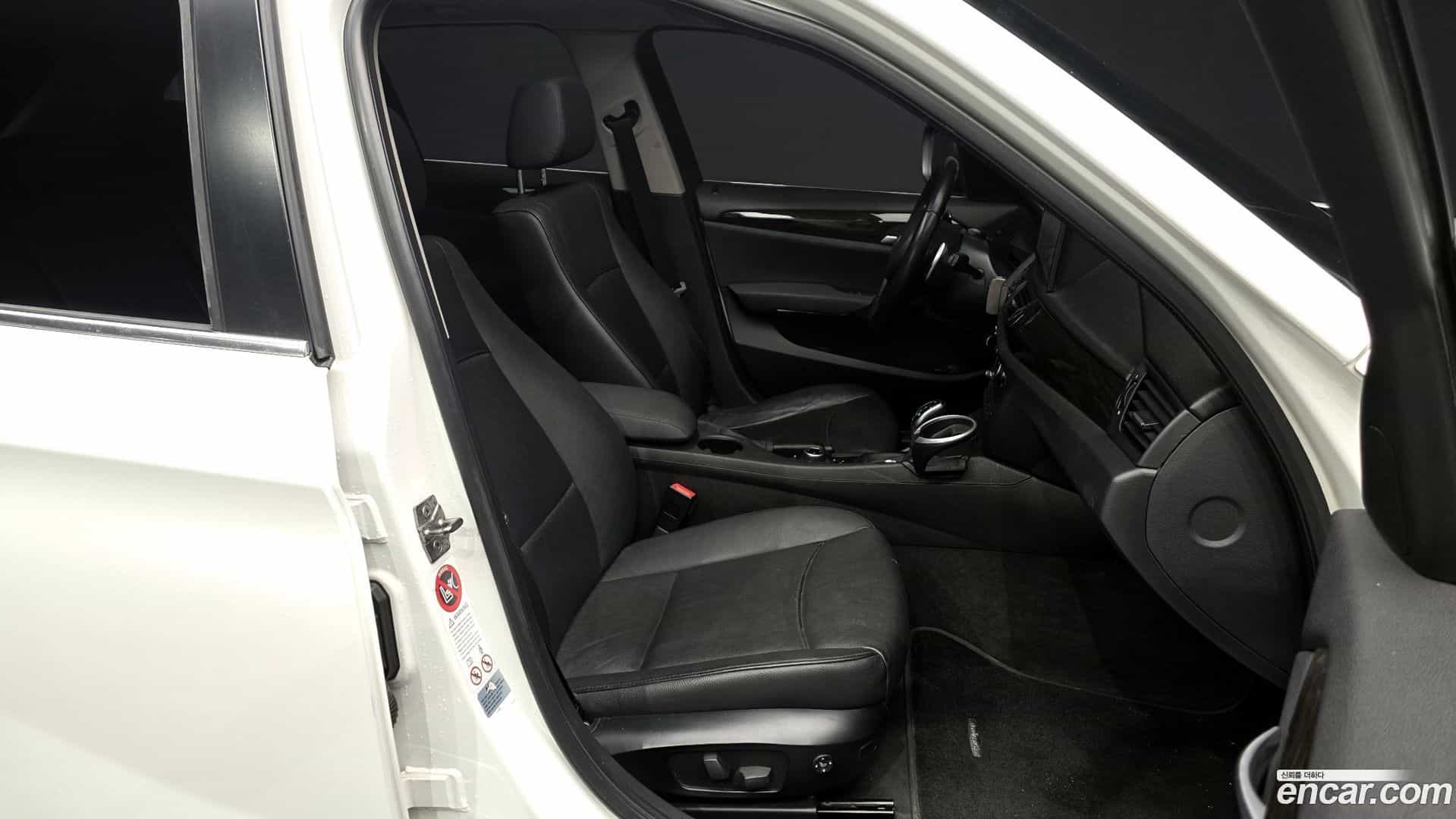 X1 BMW 2010.11-OPTION-015