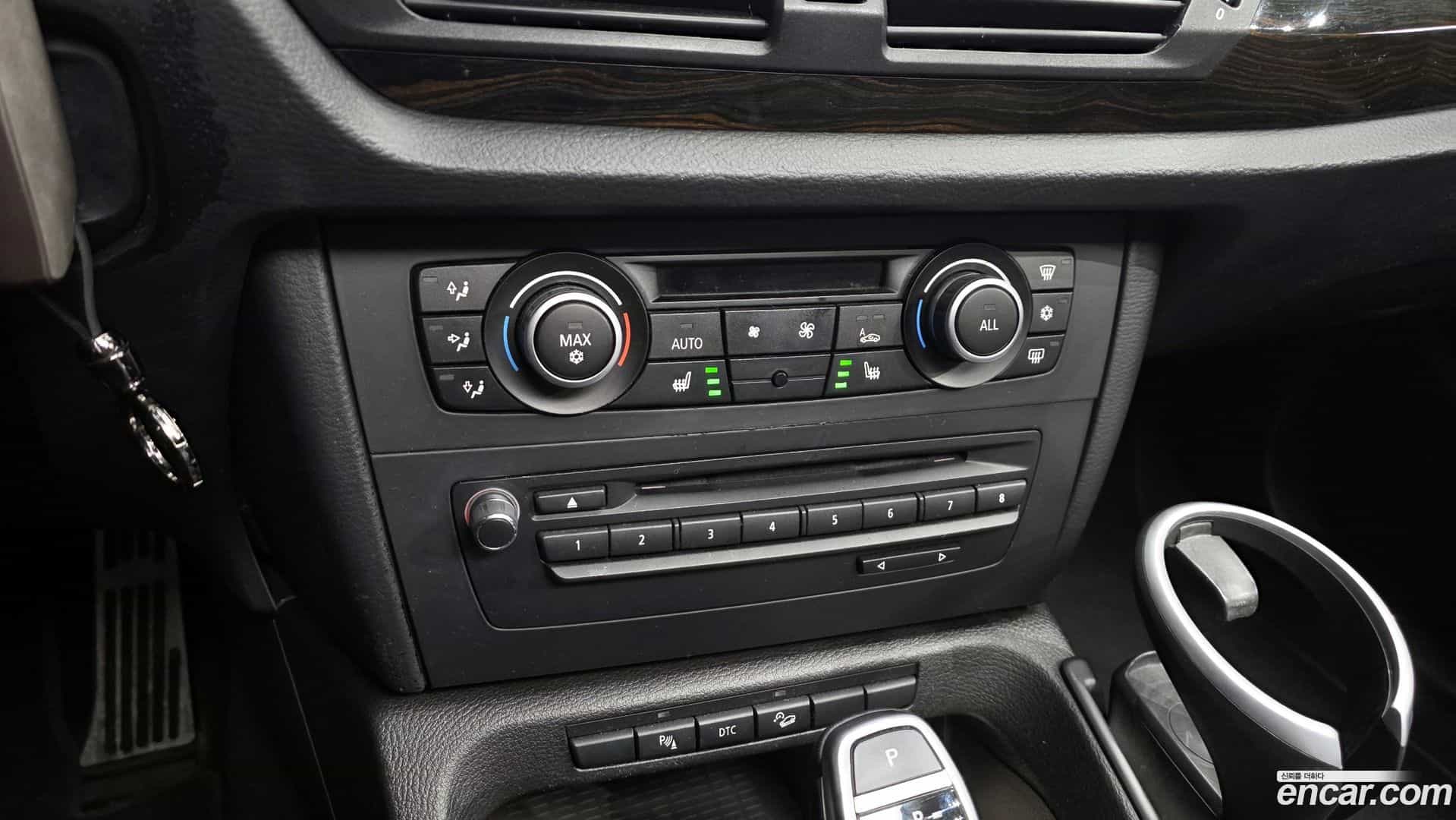 X1 BMW 2010.11-OPTION-023