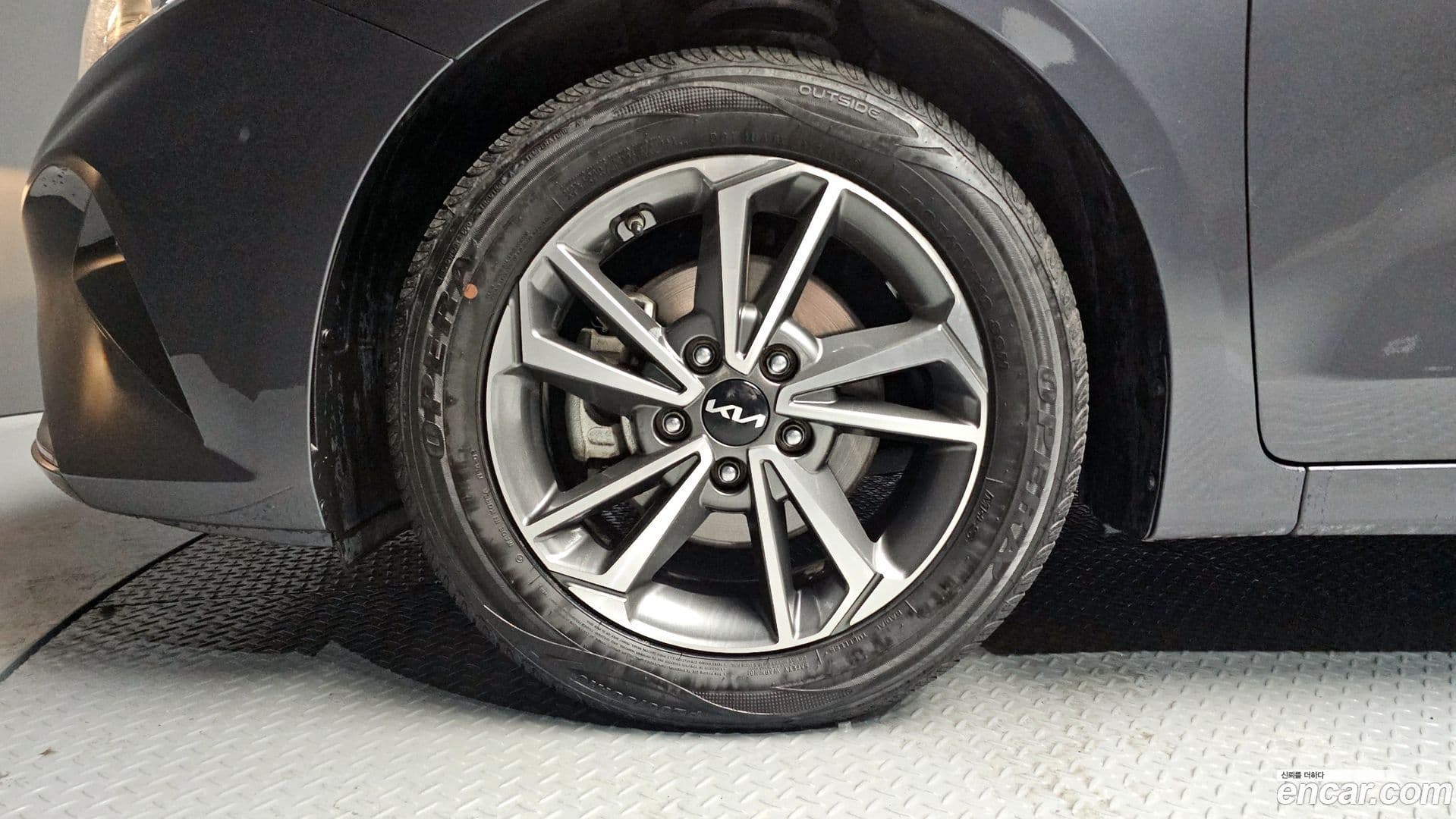 Main__Slider__Photo:K3 Kia 2022.1-4