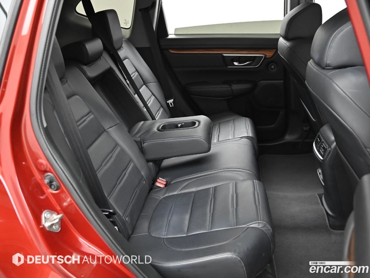 Main__Slider__Photo:CR-V Honda 2019.4-11