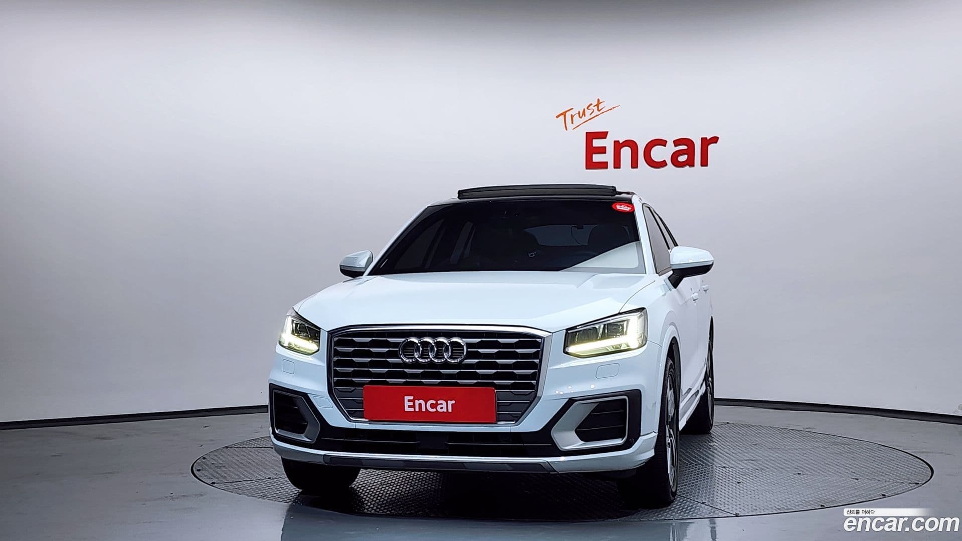 Main__Slider__Photo:Q2 Audi 2020.10-2