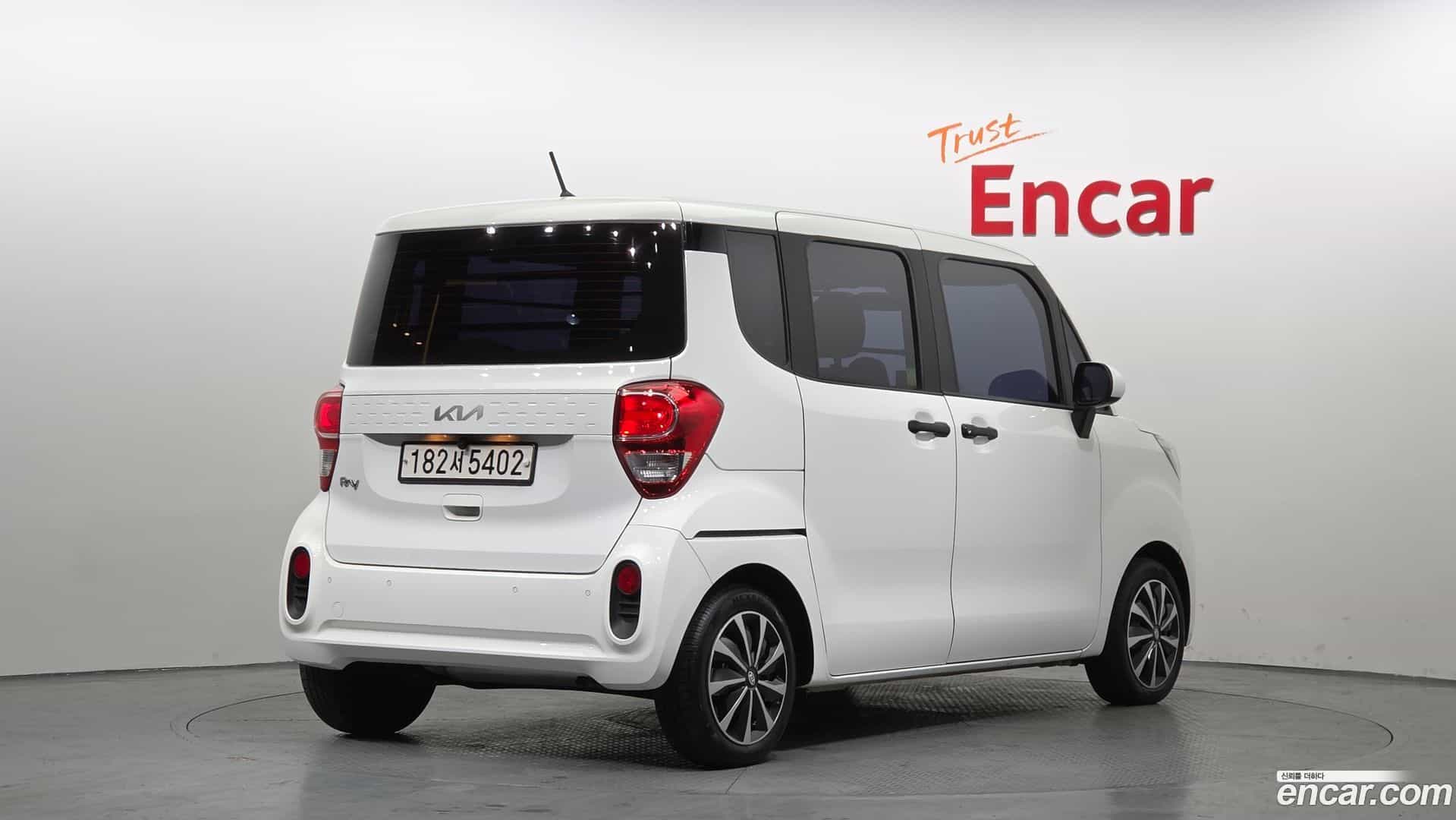 RAY Kia 2021.4-OUTER-002
