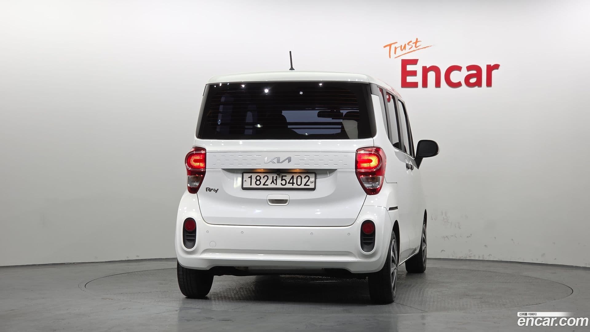 Main__Slider__Photo:RAY Kia 2021.4-3