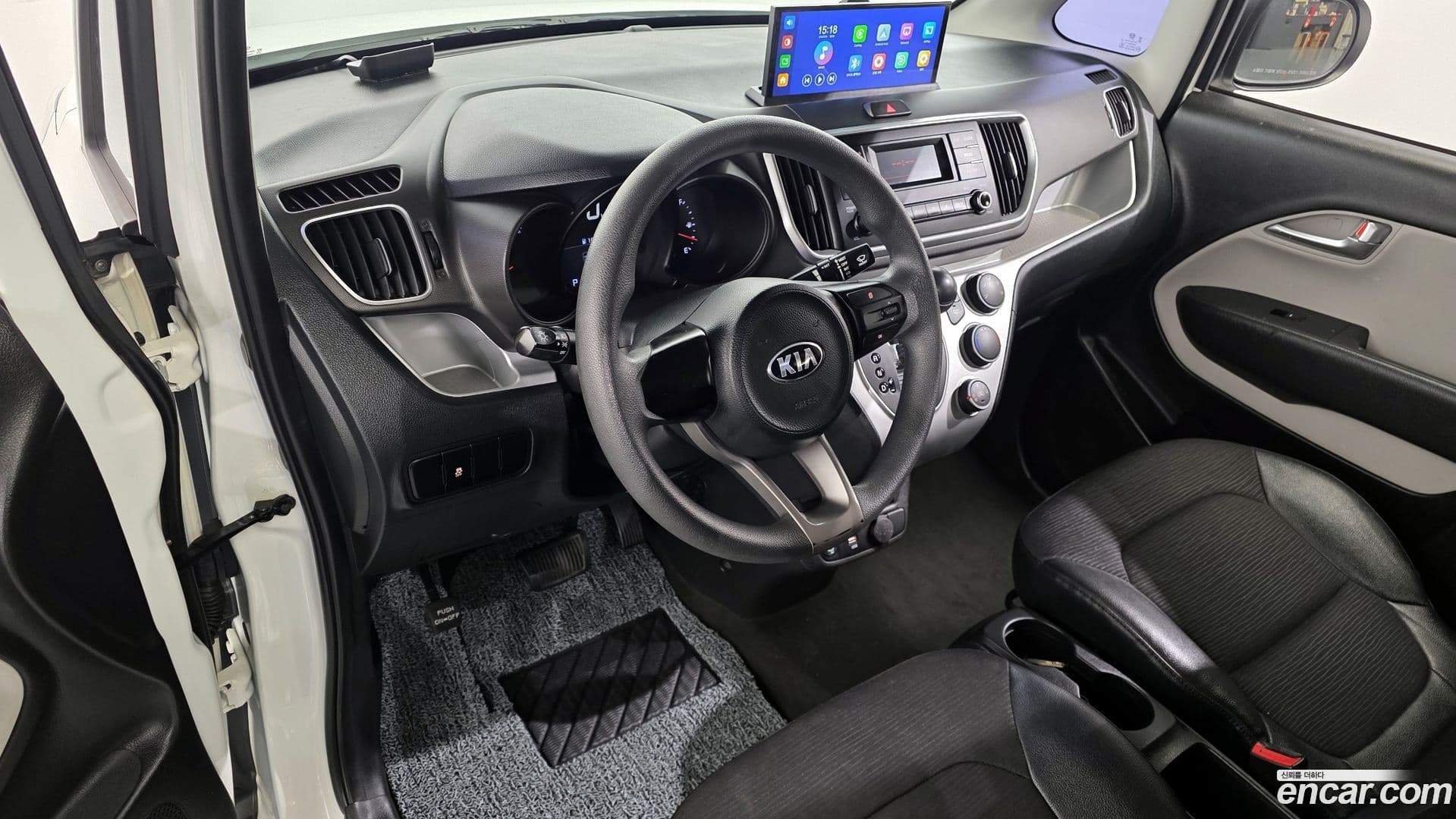 Main__Slider__Photo:RAY Kia 2021.4-6