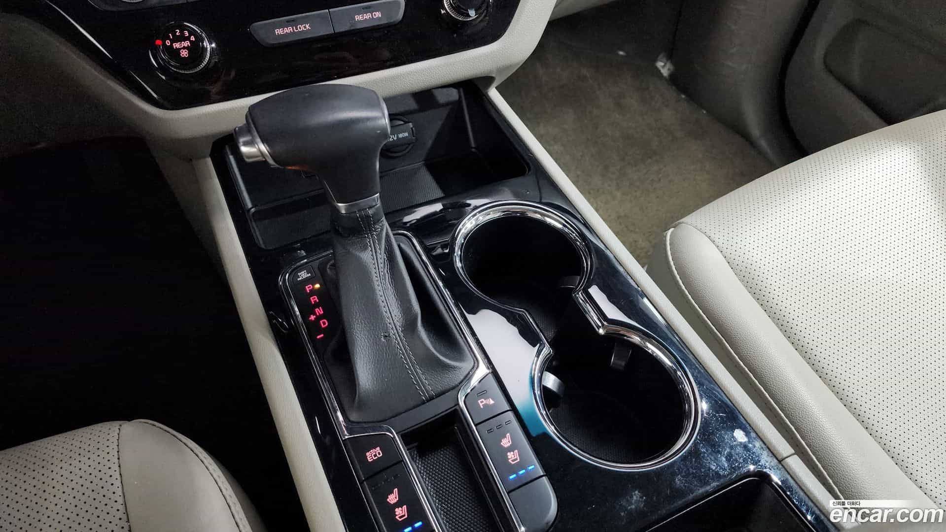 Canival Kia 2018.9-INNER-009