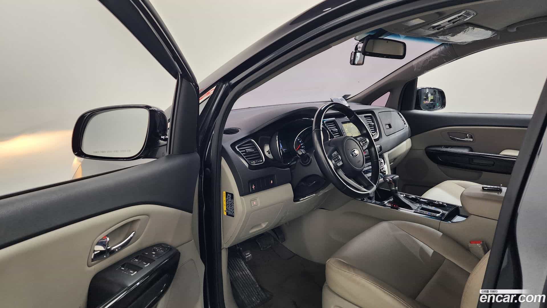 Canival Kia 2018.9-INNER-010