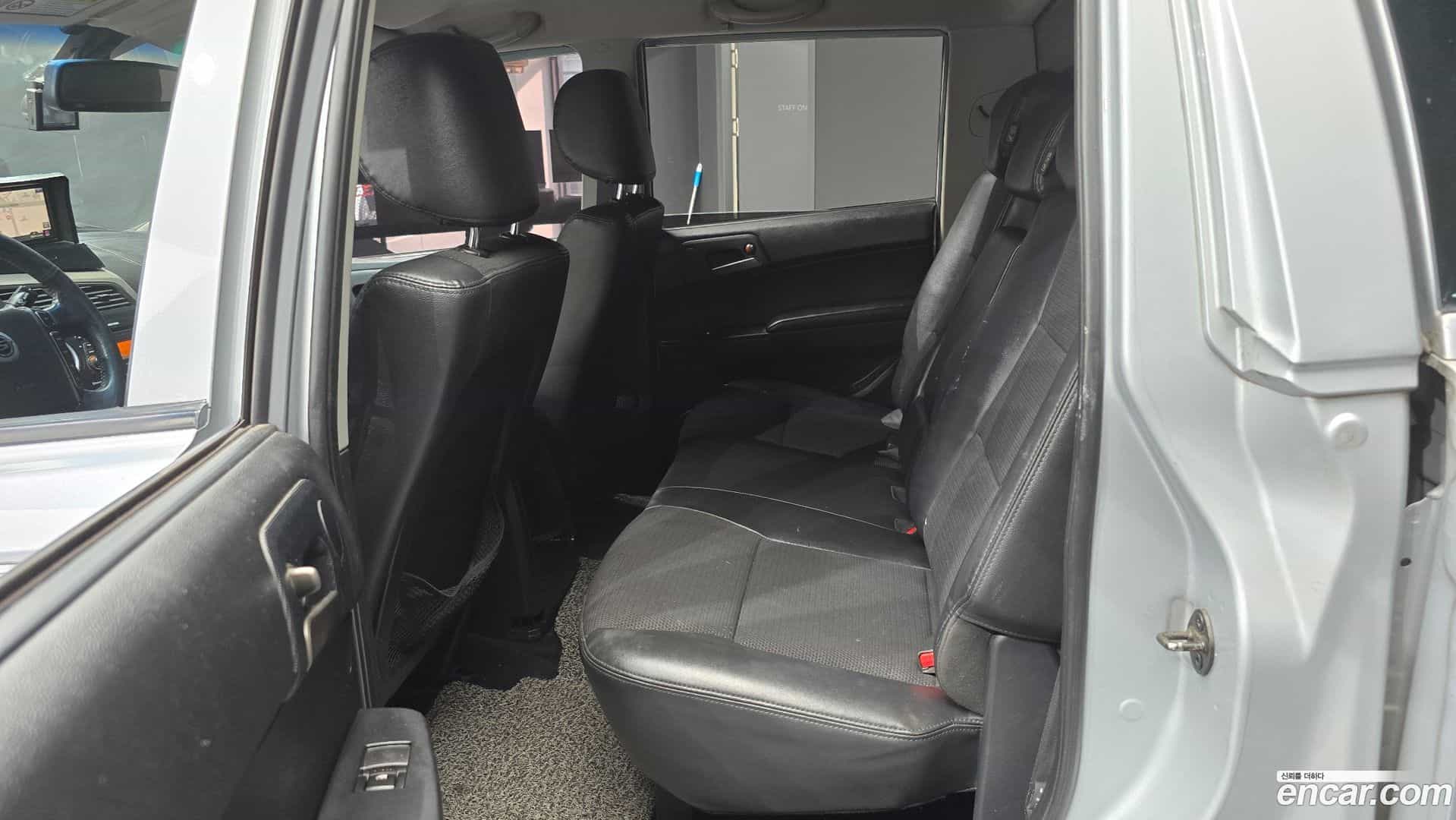 KORANDO KG_Mobility_Ssangyong 2014.0-OPTION-017