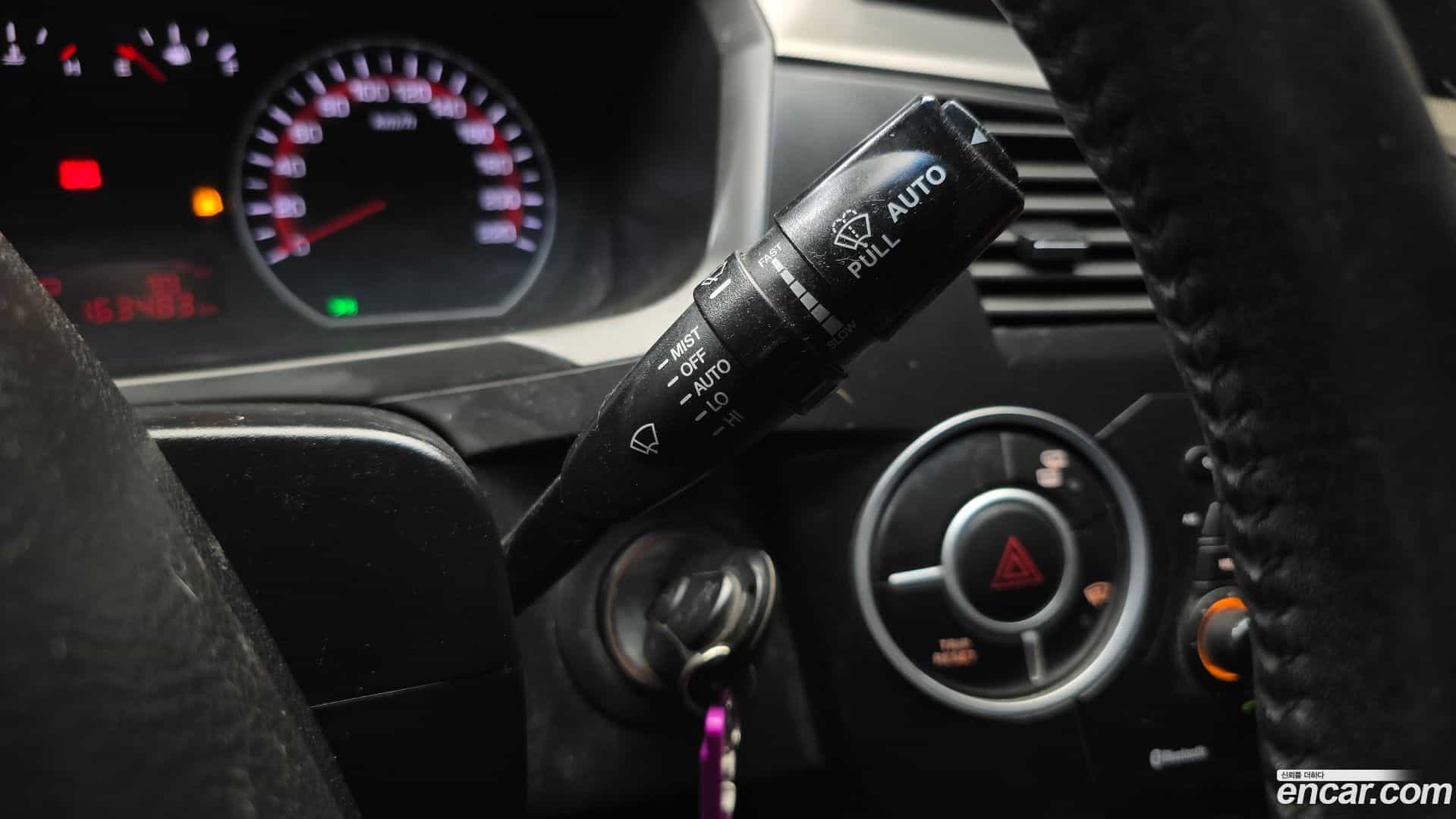 KORANDO KG_Mobility_Ssangyong 2014.0-OPTION-021