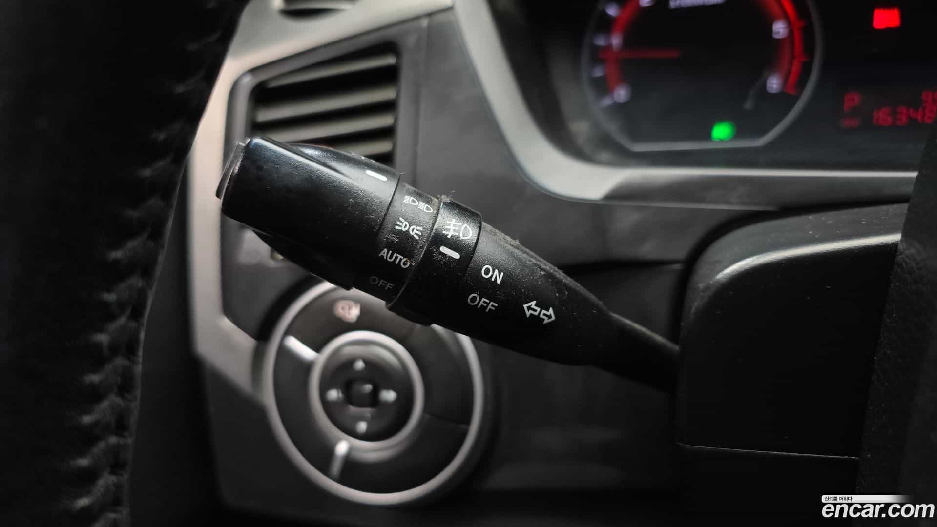 KORANDO KG_Mobility_Ssangyong 2014.0-OPTION-023