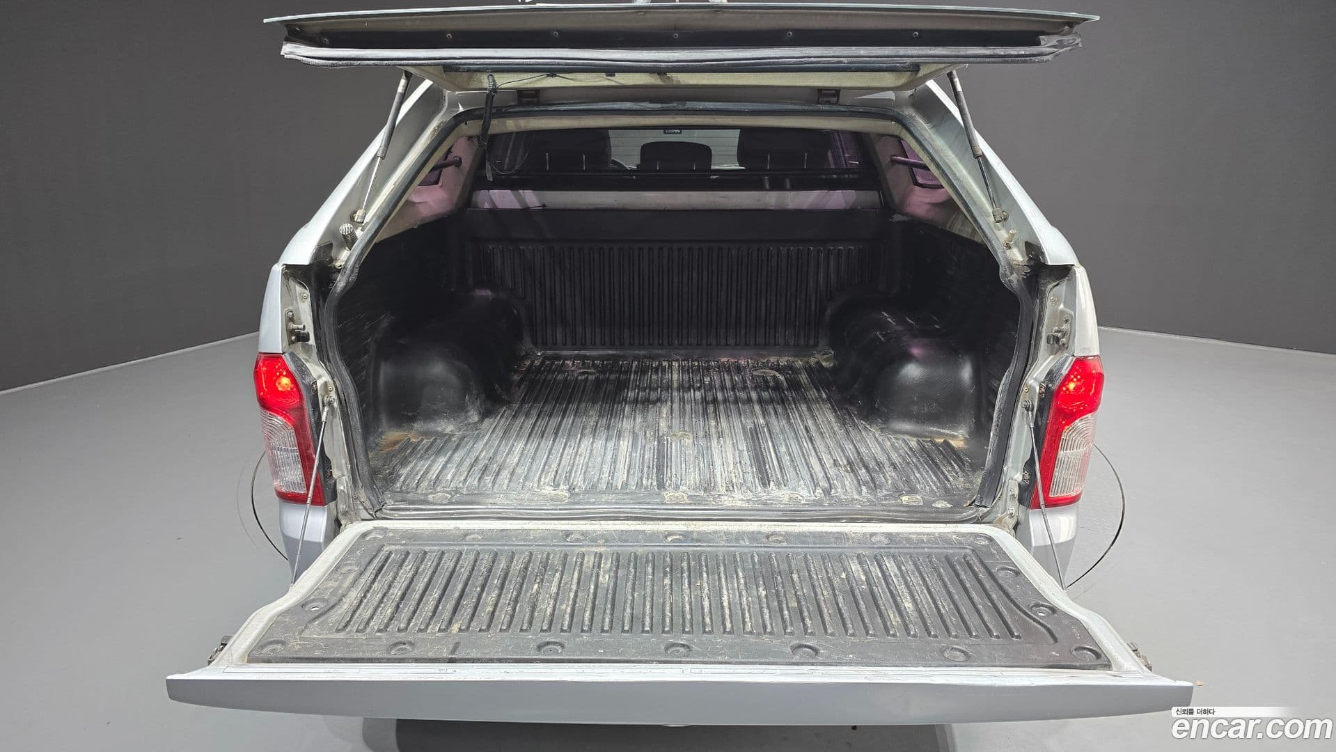 Main__Slider__Photo:KORANDO KG_Mobility_Ssangyong 2014.0-19