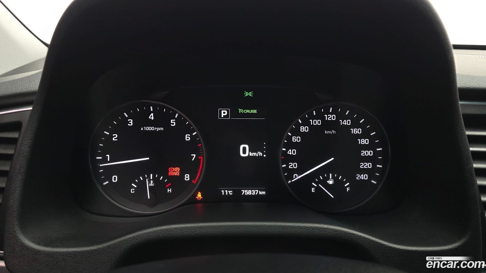 Main__Slider__Photo:AVANTE Hyundai 2018.3-7