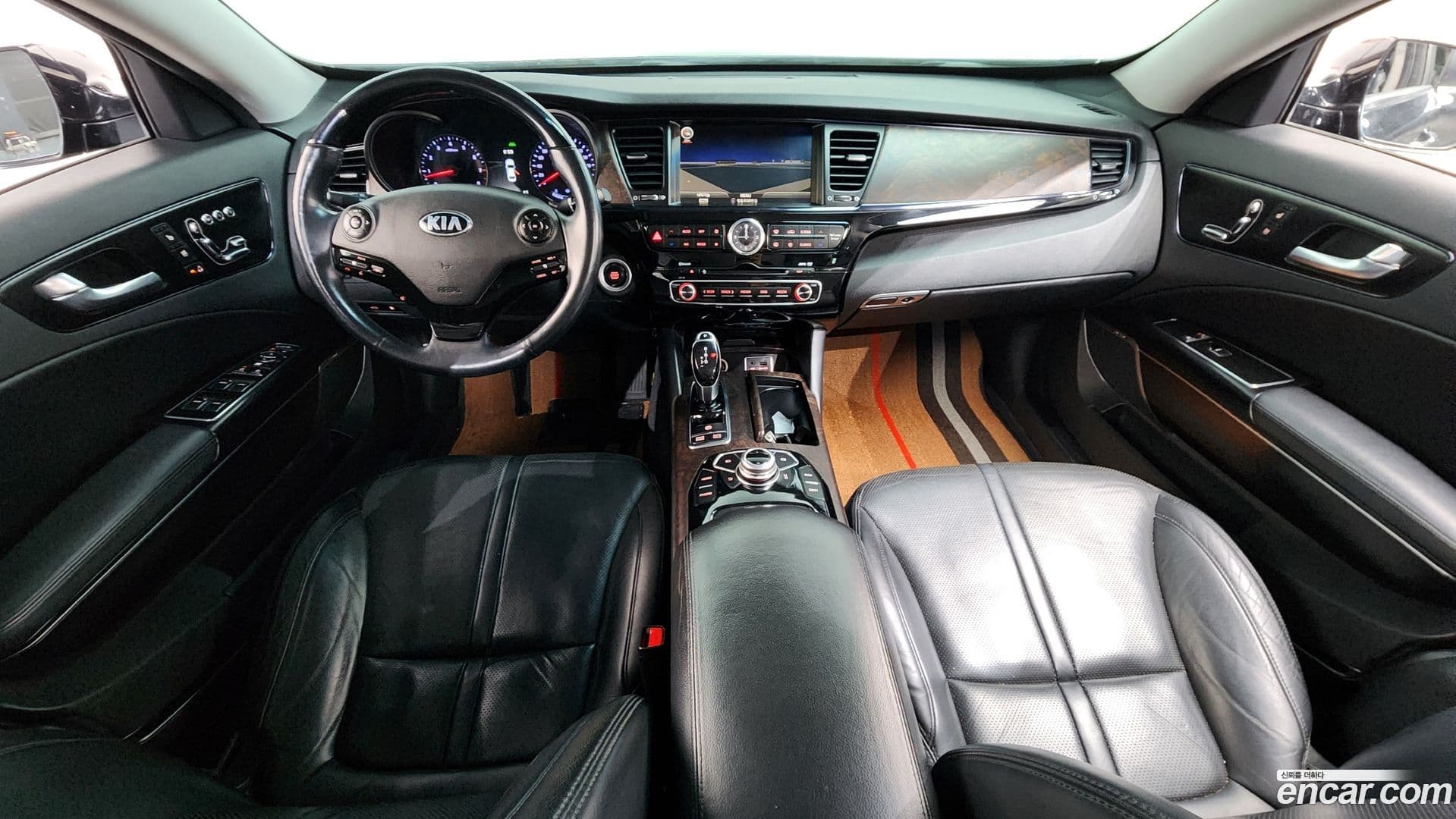 Main__Slider__Photo:K9 Kia 2013.0-6