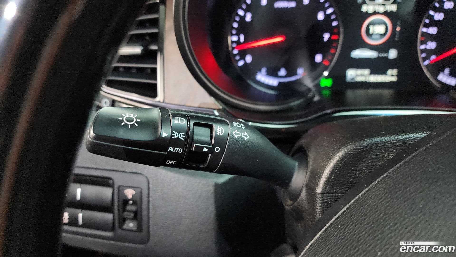 Main__Slider__Photo:K9 Kia 2013.0-15