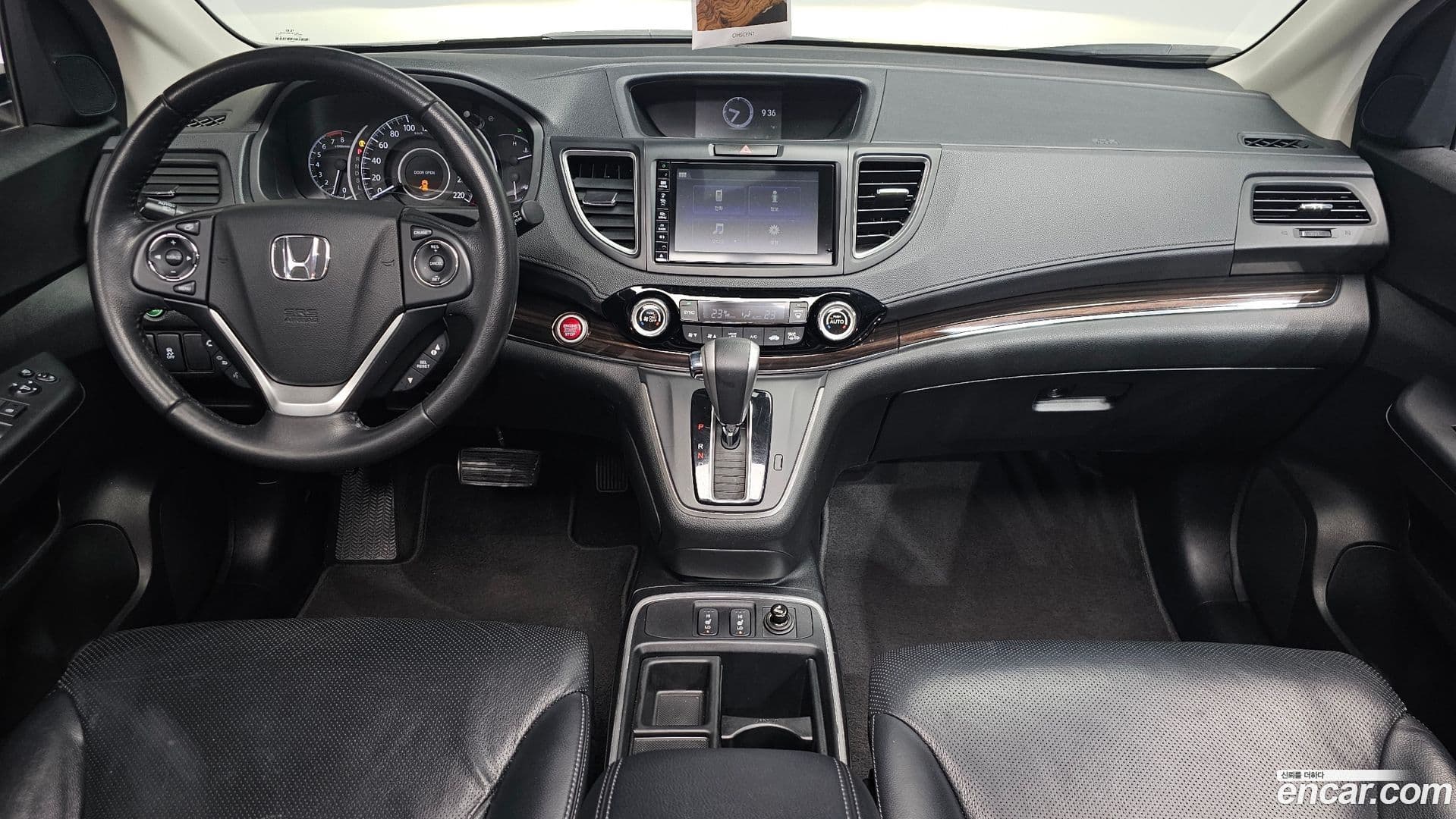 Main__Slider__Photo:CR-V Honda 2015.5-6