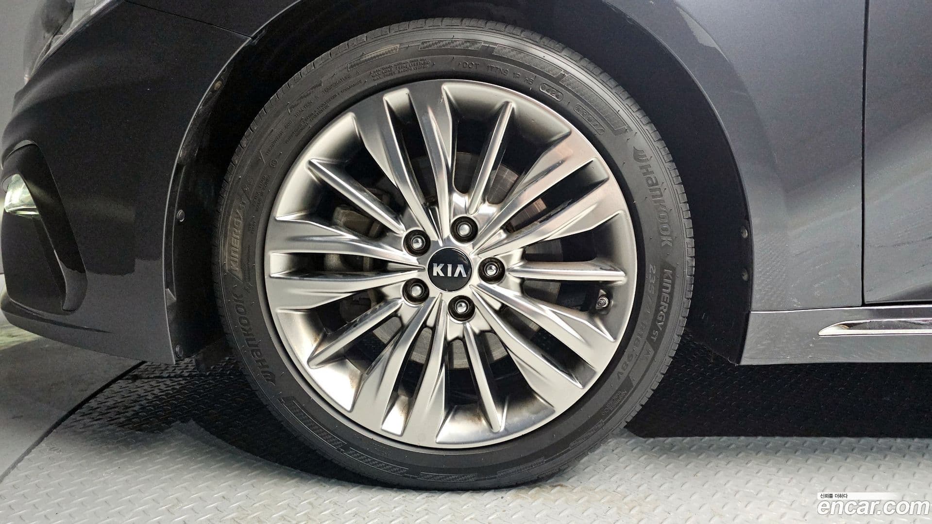 Main__Slider__Photo:K5 Kia 2019.7-4