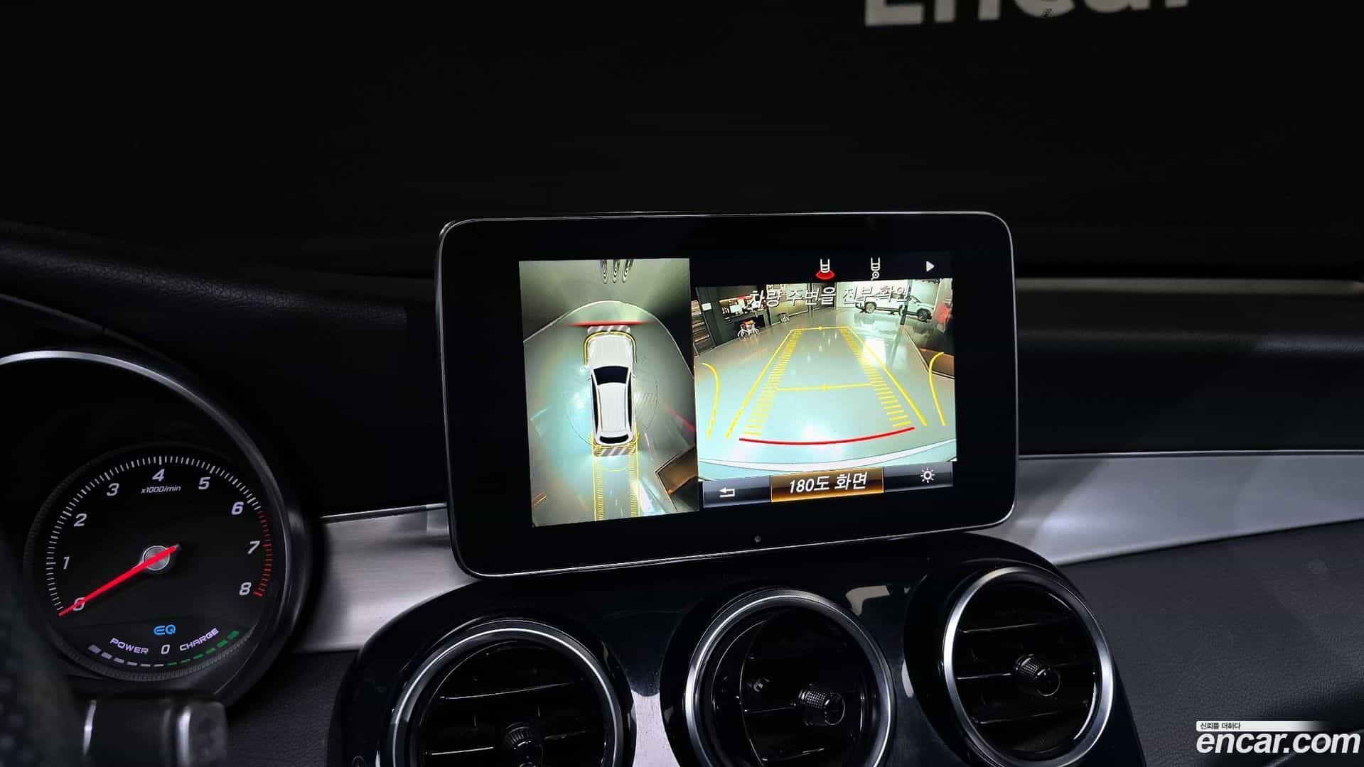 GLC-Class Mercedes-Benz 2018.11-OPTION-018