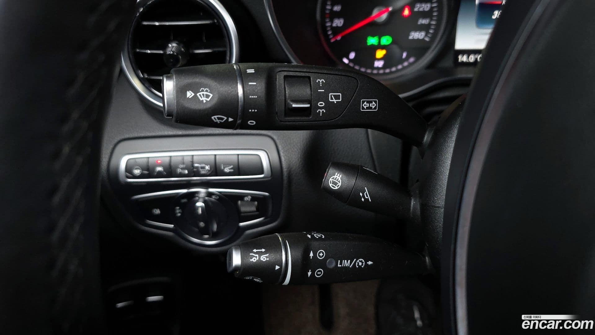 Main__Slider__Photo:GLC-Class Mercedes-Benz 2018.11-17