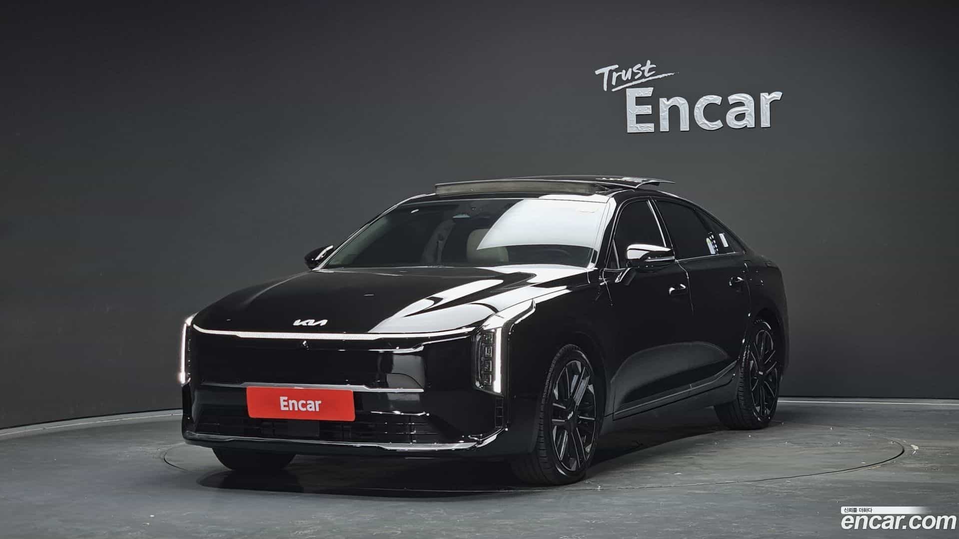 K8 Kia 2025.1-OUTER-001