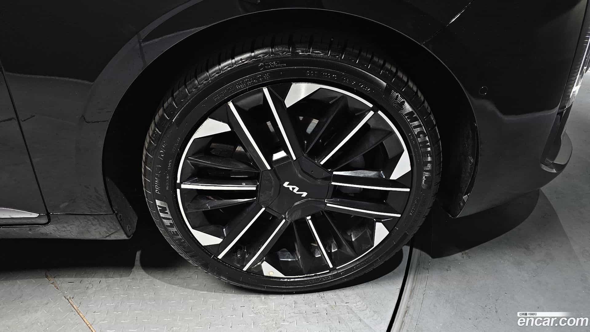 K8 Kia 2025.1-OUTER-005