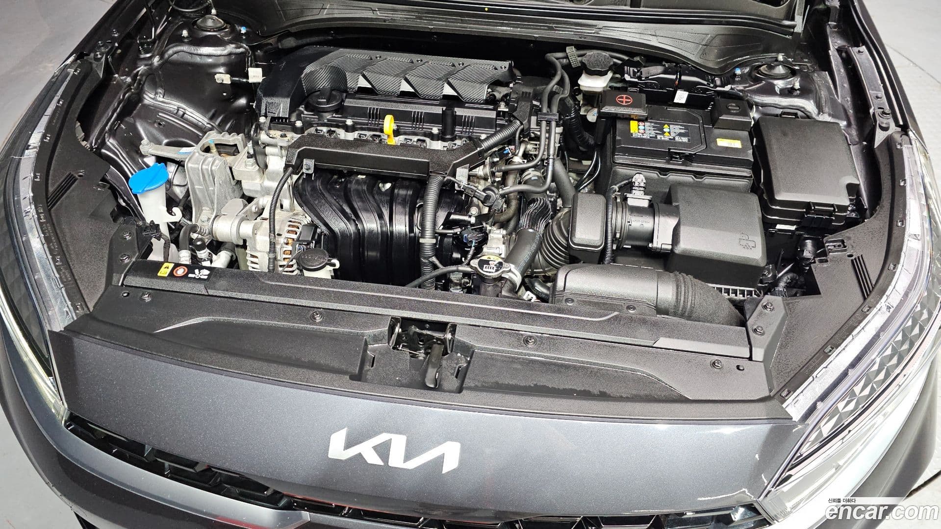 Main__Slider__Photo:K3 Kia 2023.11-5