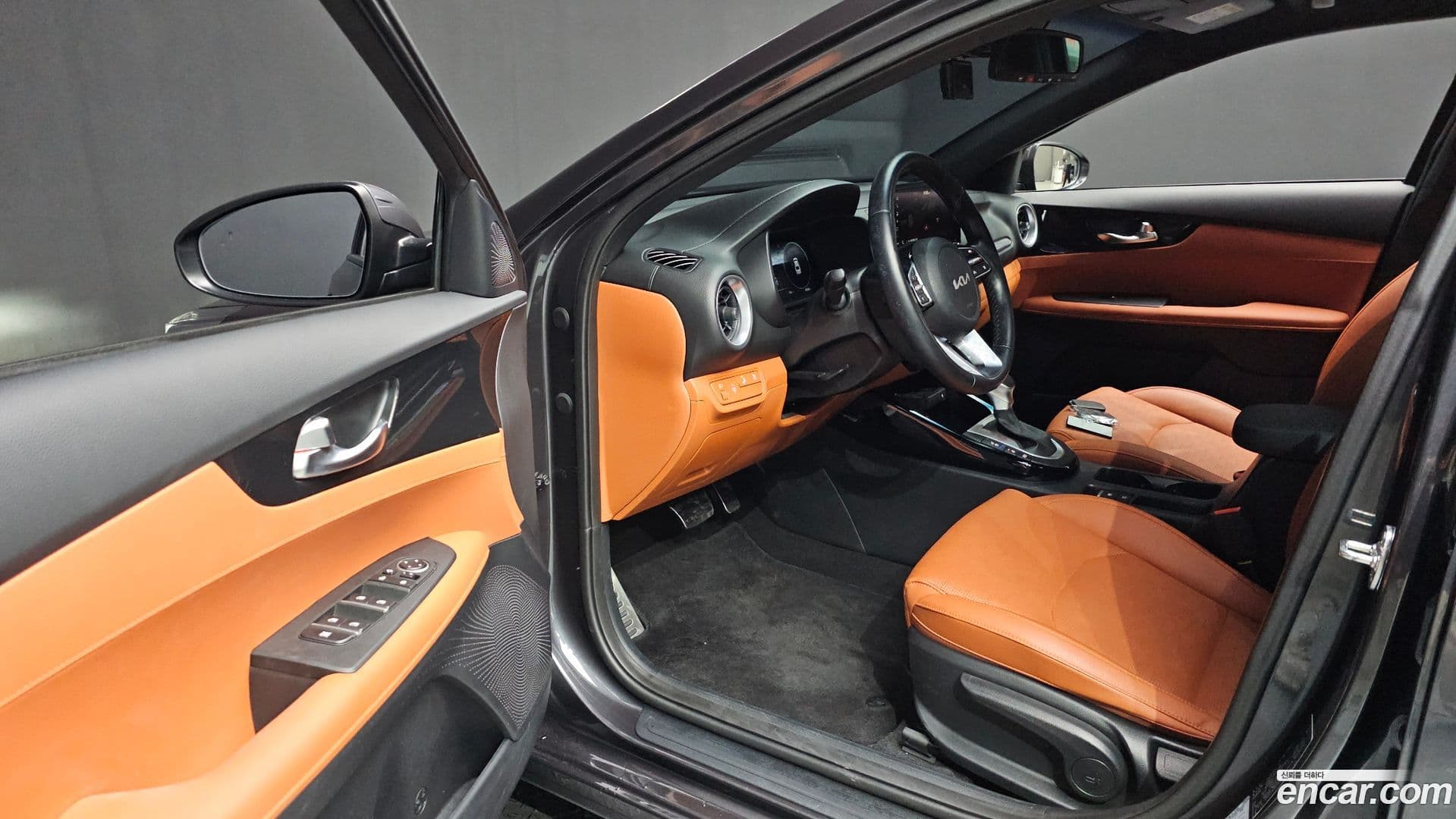 Main__Slider__Photo:K3 Kia 2023.11-9