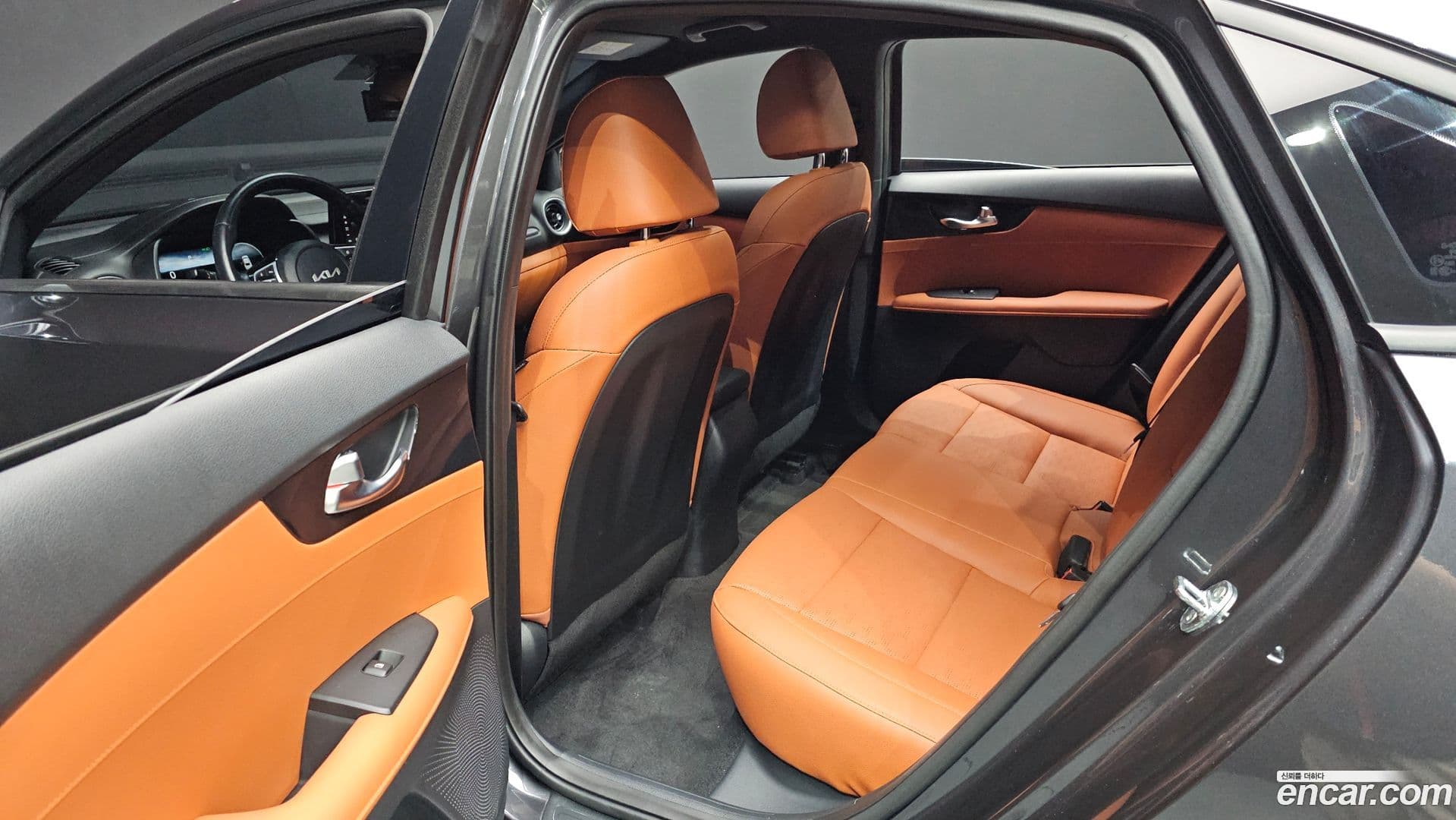 Main__Slider__Photo:K3 Kia 2023.11-12