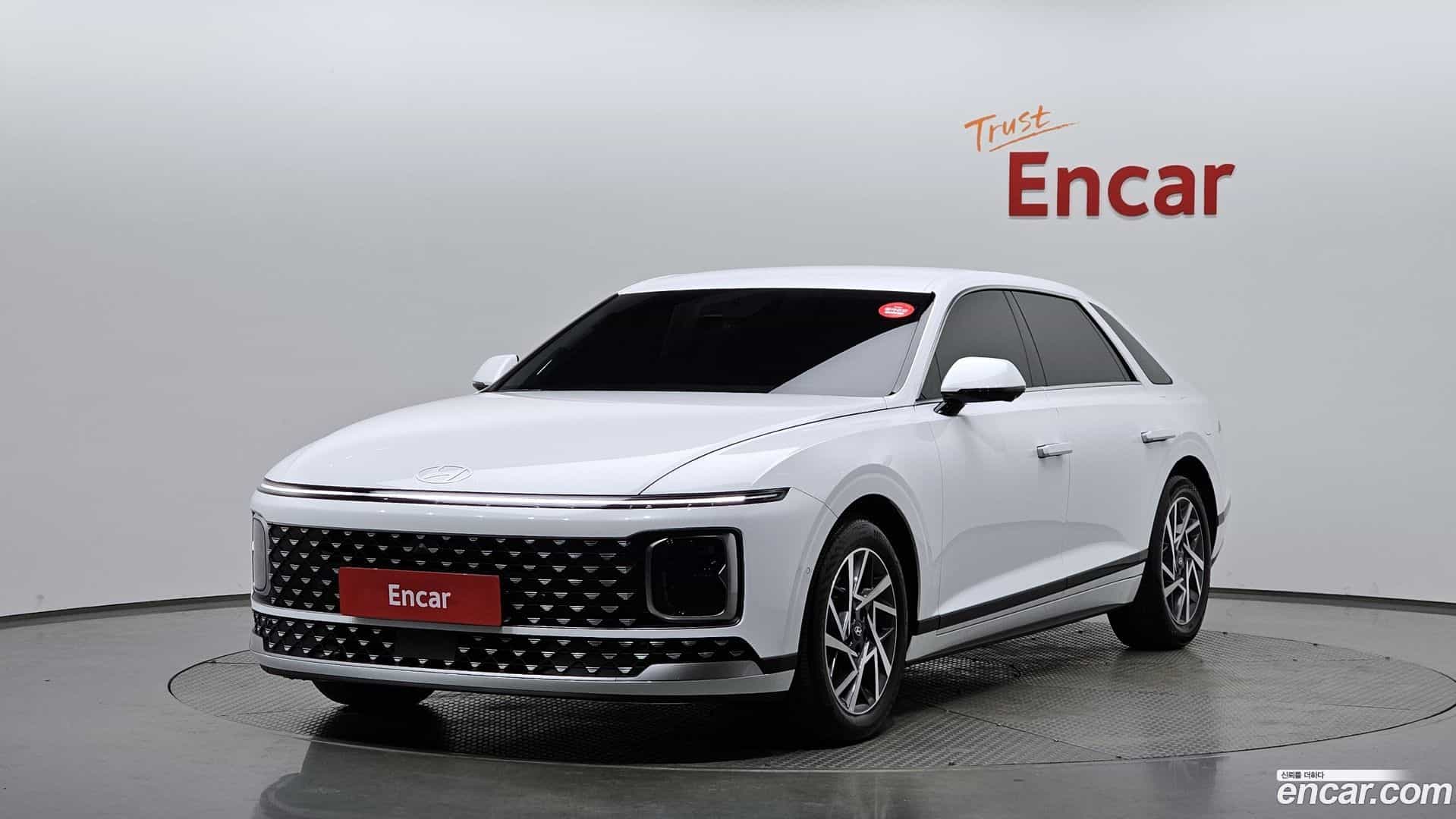 Grandeur Hyundai 2025.2-OUTER-001