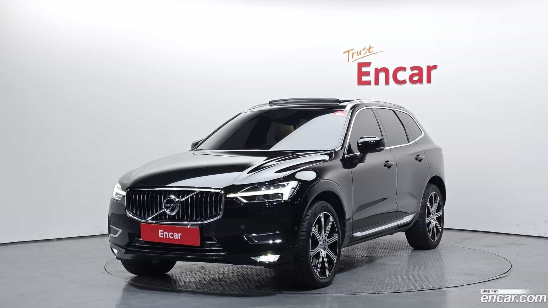 XC60 Volvo 2018.5-OUTER-001