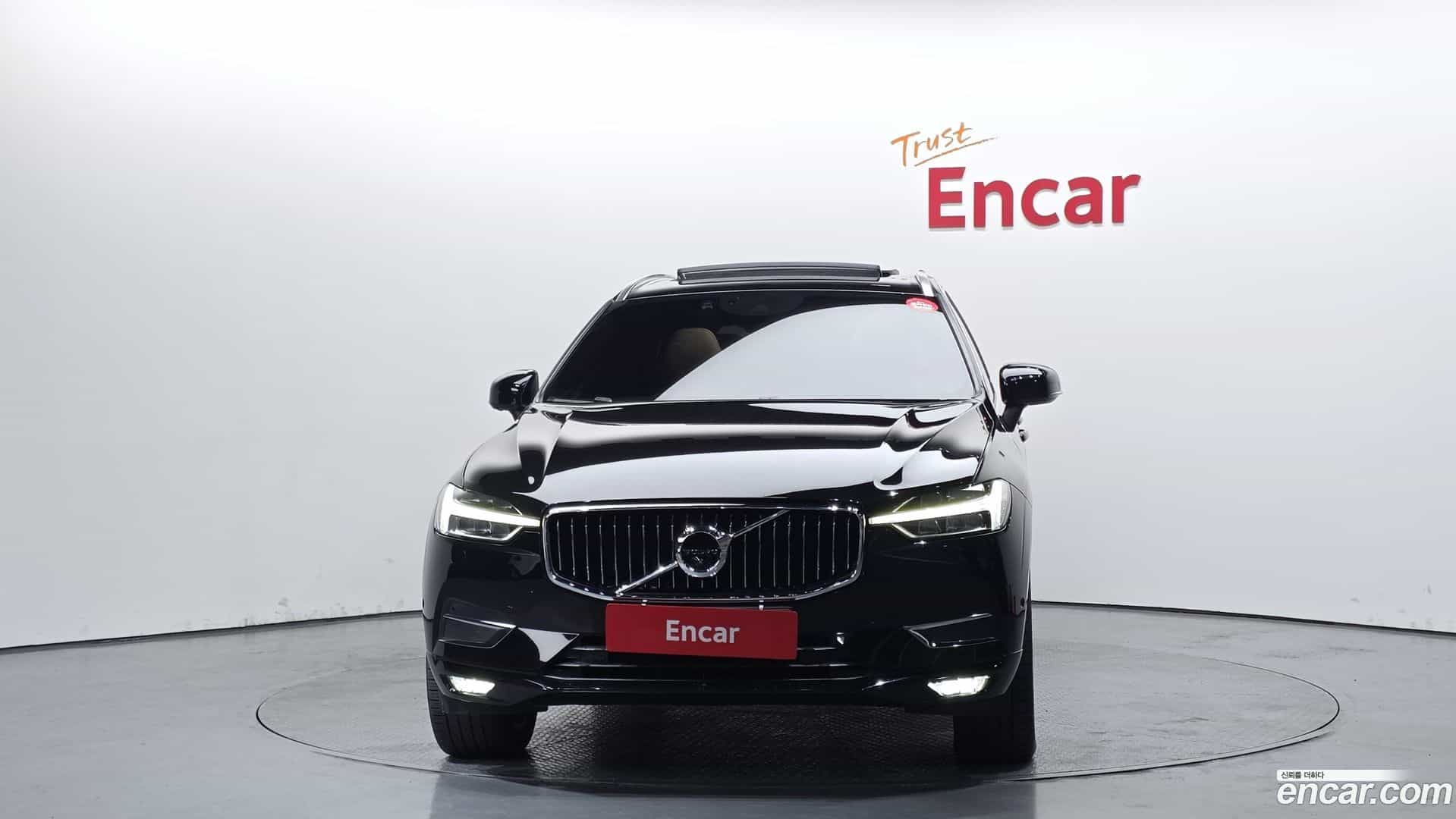 XC60 Volvo 2018.5-OUTER-003